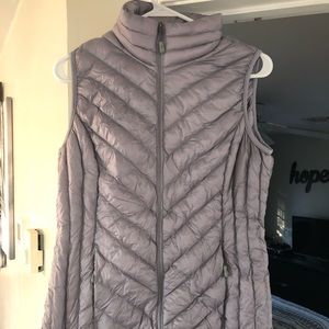 Light purple vest
